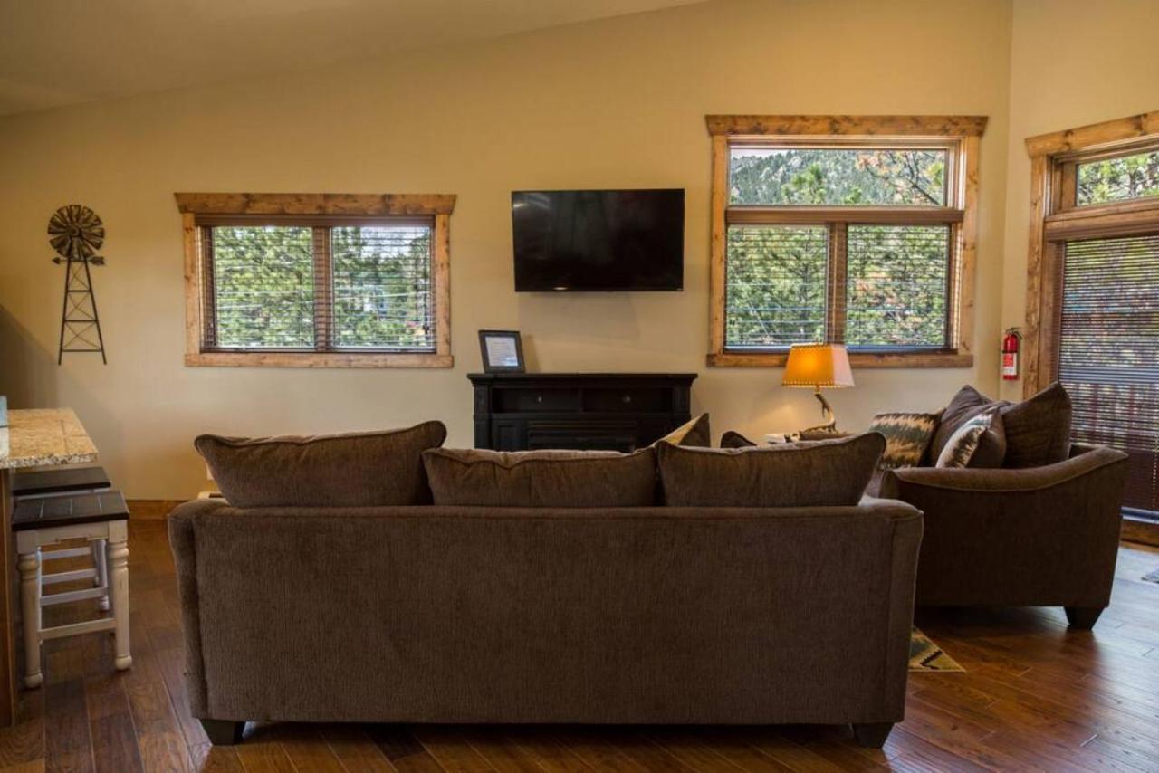 Spacious 2Nd Story Loft With Awesome Views Estes Park Exteriör bild