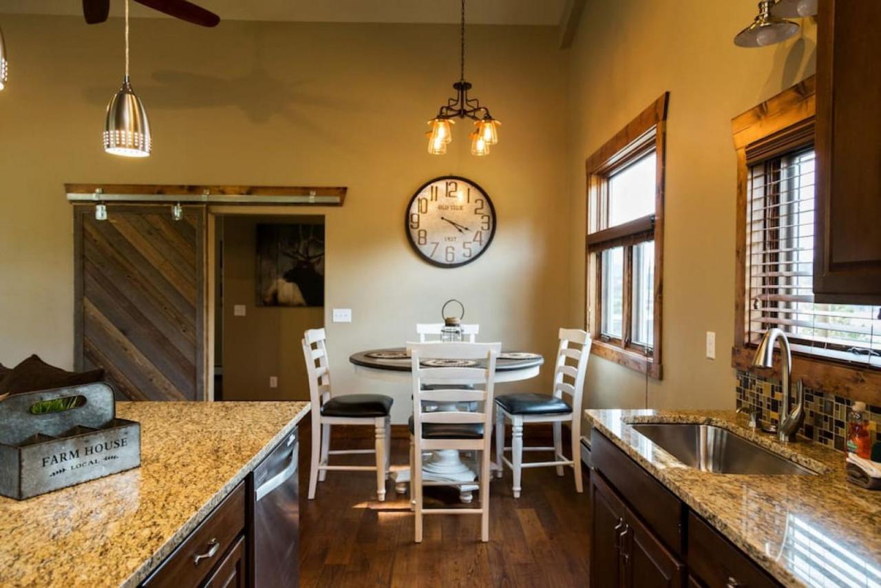 Spacious 2Nd Story Loft With Awesome Views Estes Park Exteriör bild